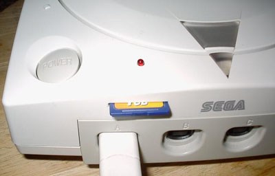 www.dreamcast.es/images/hardware/sdrondc/sdcard_layout_1.jpg